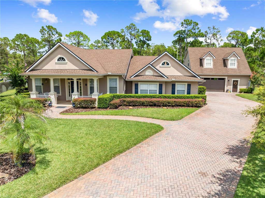 Photo of 1803 Charles Ct, Saint Cloud, FL 34771 (MLS # S5155317)