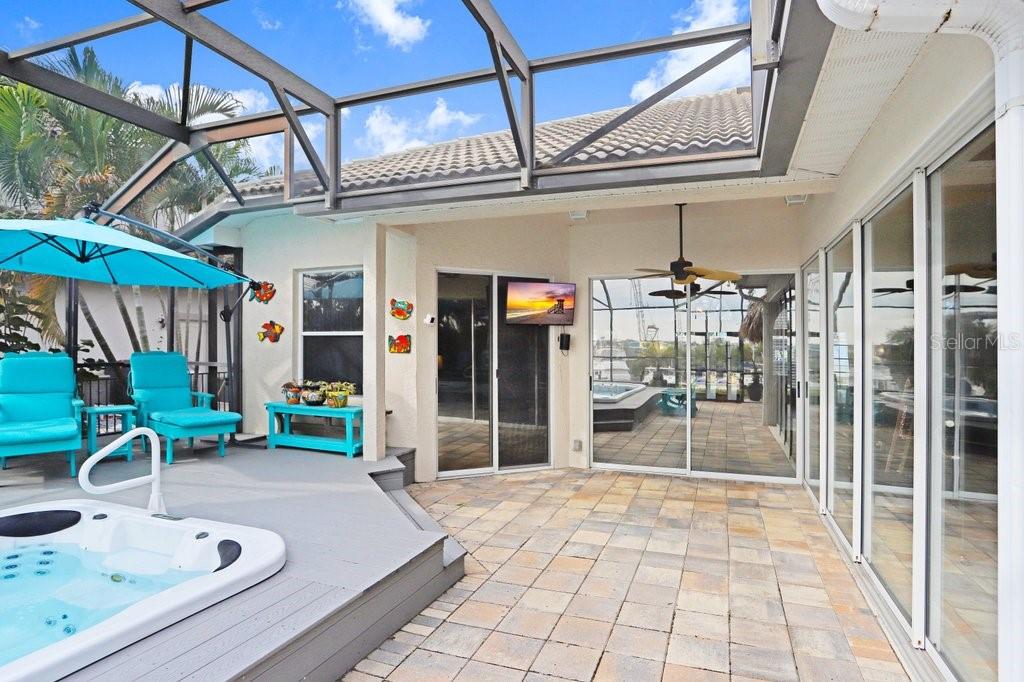 ANCLOTE ISLES - Residential