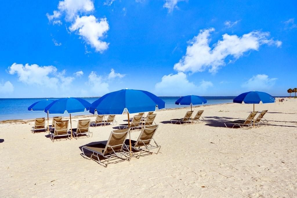 ANCLOTE ISLES - Residential