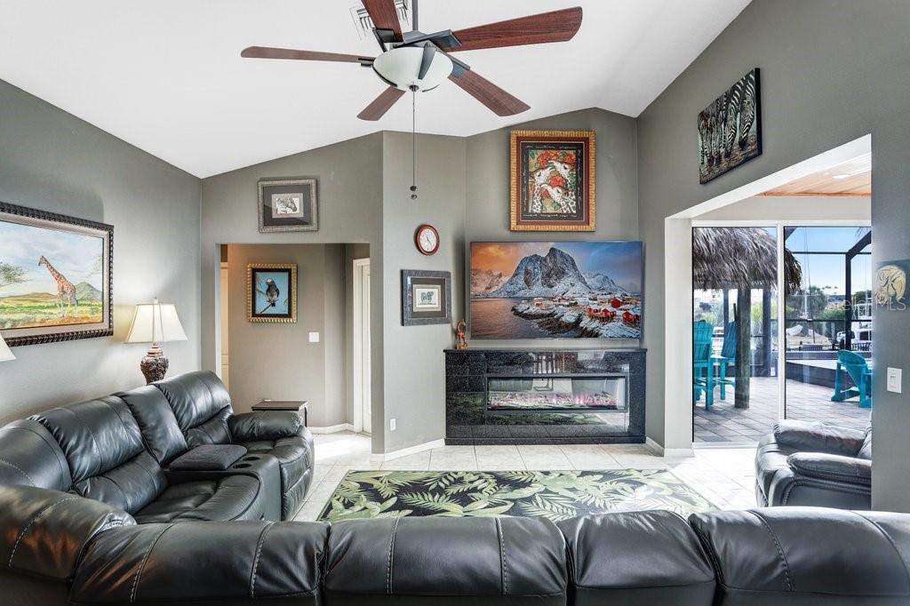 ANCLOTE ISLES - Residential