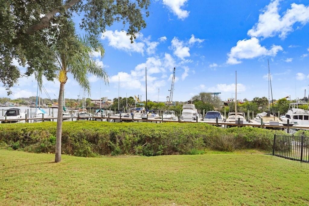 ANCLOTE ISLES - Residential