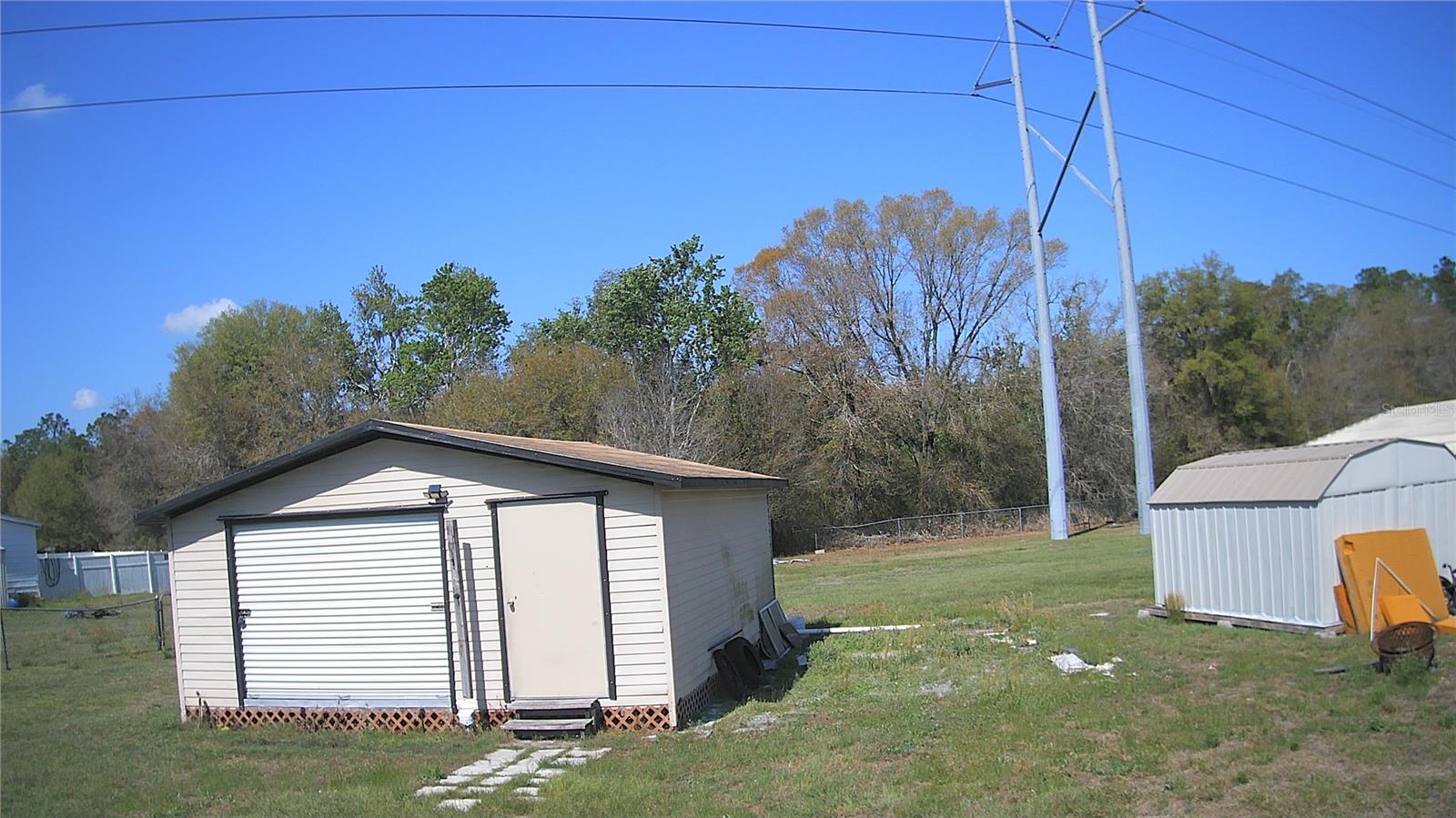 COUNTRY VIEW ESTATES - Residential