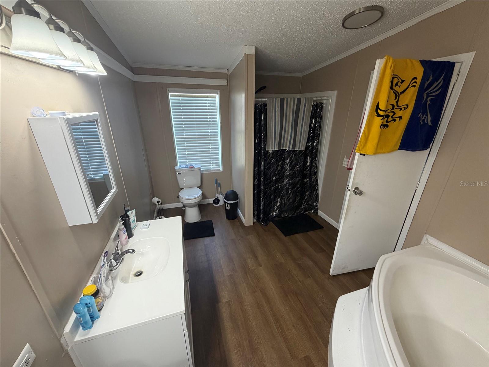 COUNTRY VIEW ESTATES - Residential