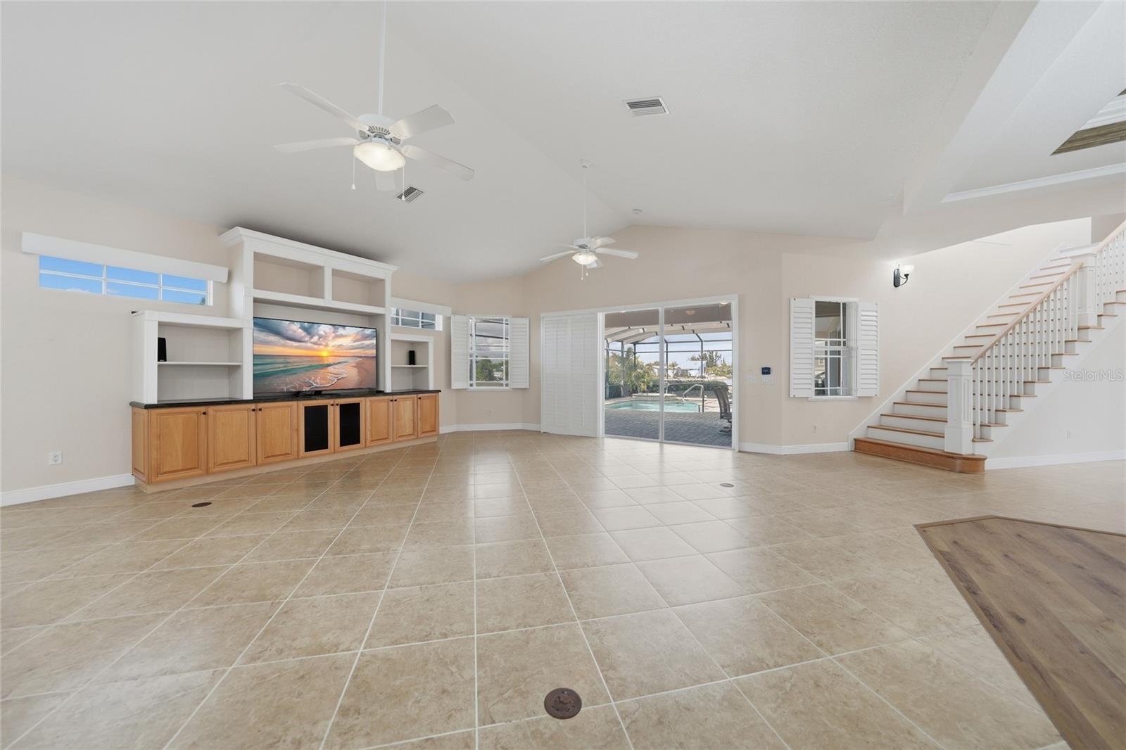 RIO VILLA 1ST ADD - Residential