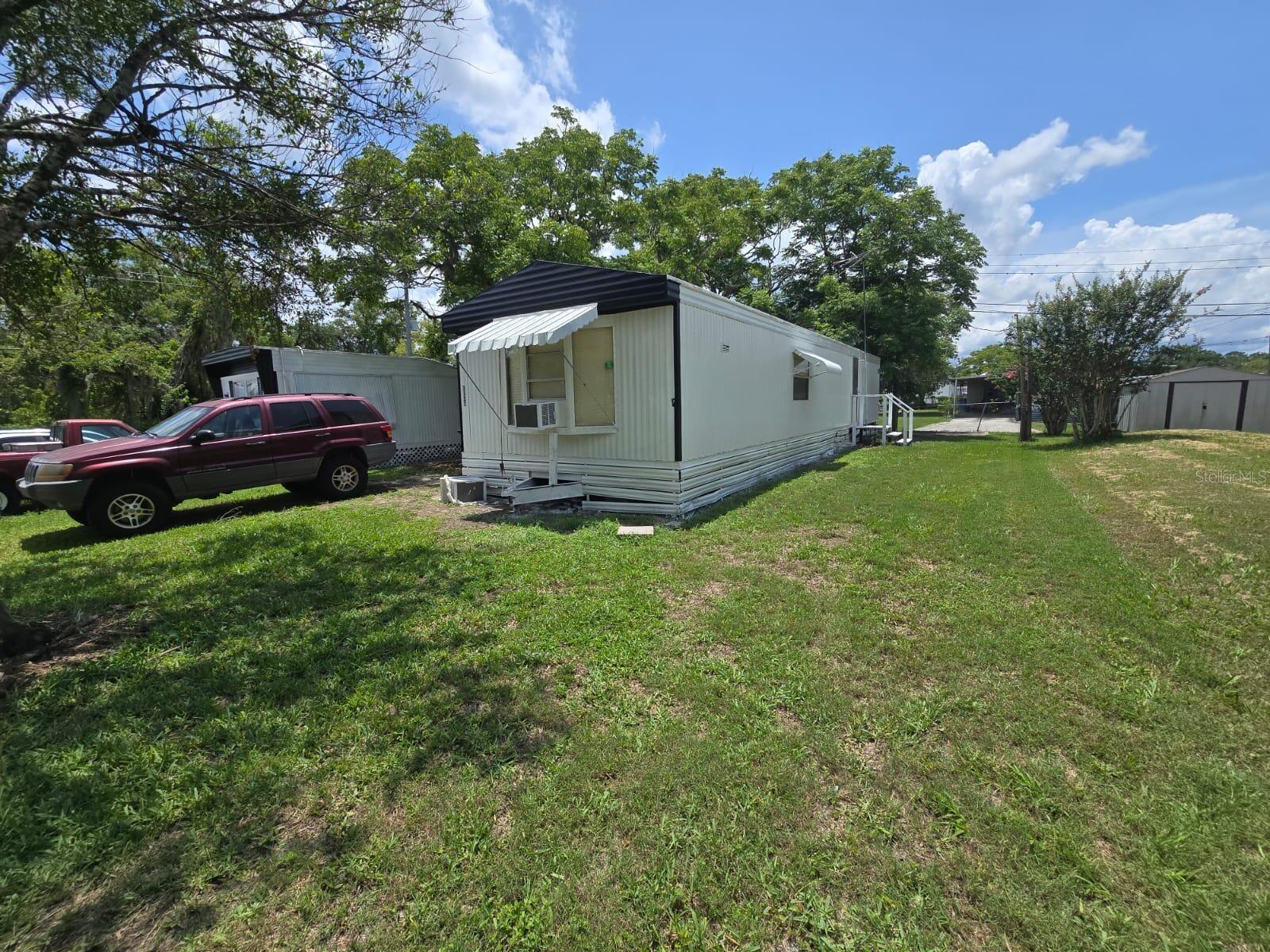 2121 REYNOLDS ROAD