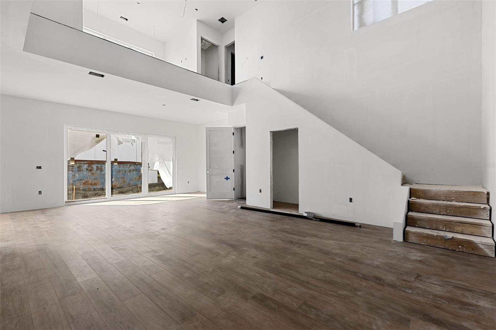 RIVERBEND MANOR - Residential