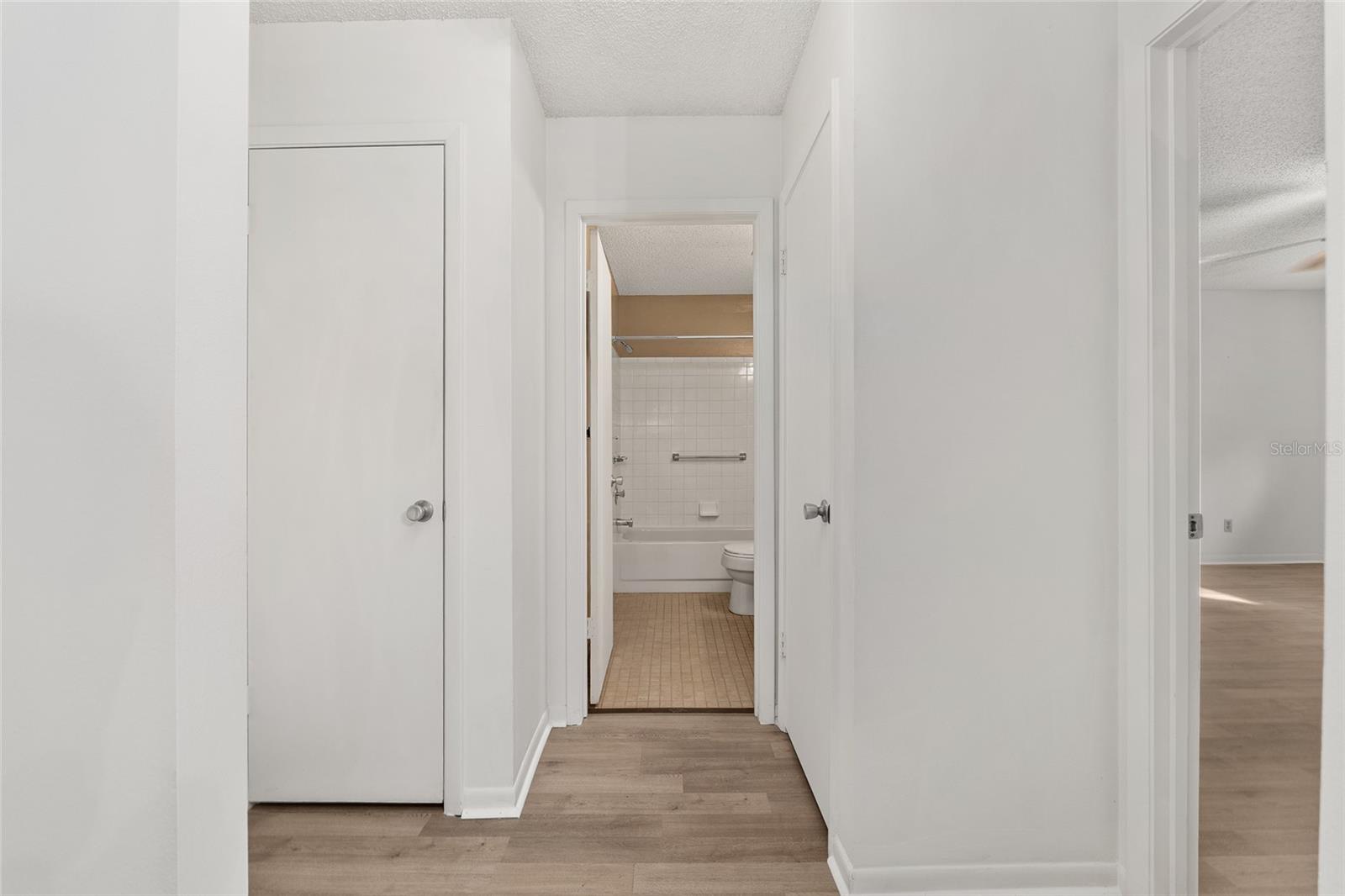 ON TOP OF THE WORLD - Residential