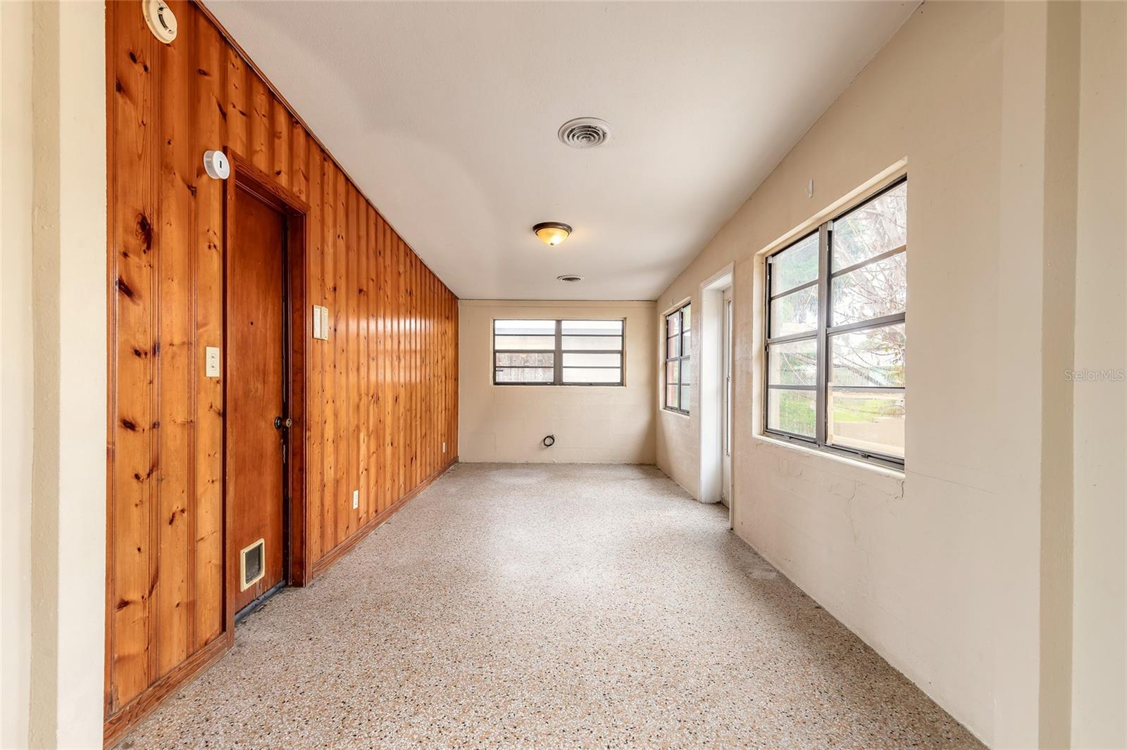 CAROLYN TERRACE - Residential
