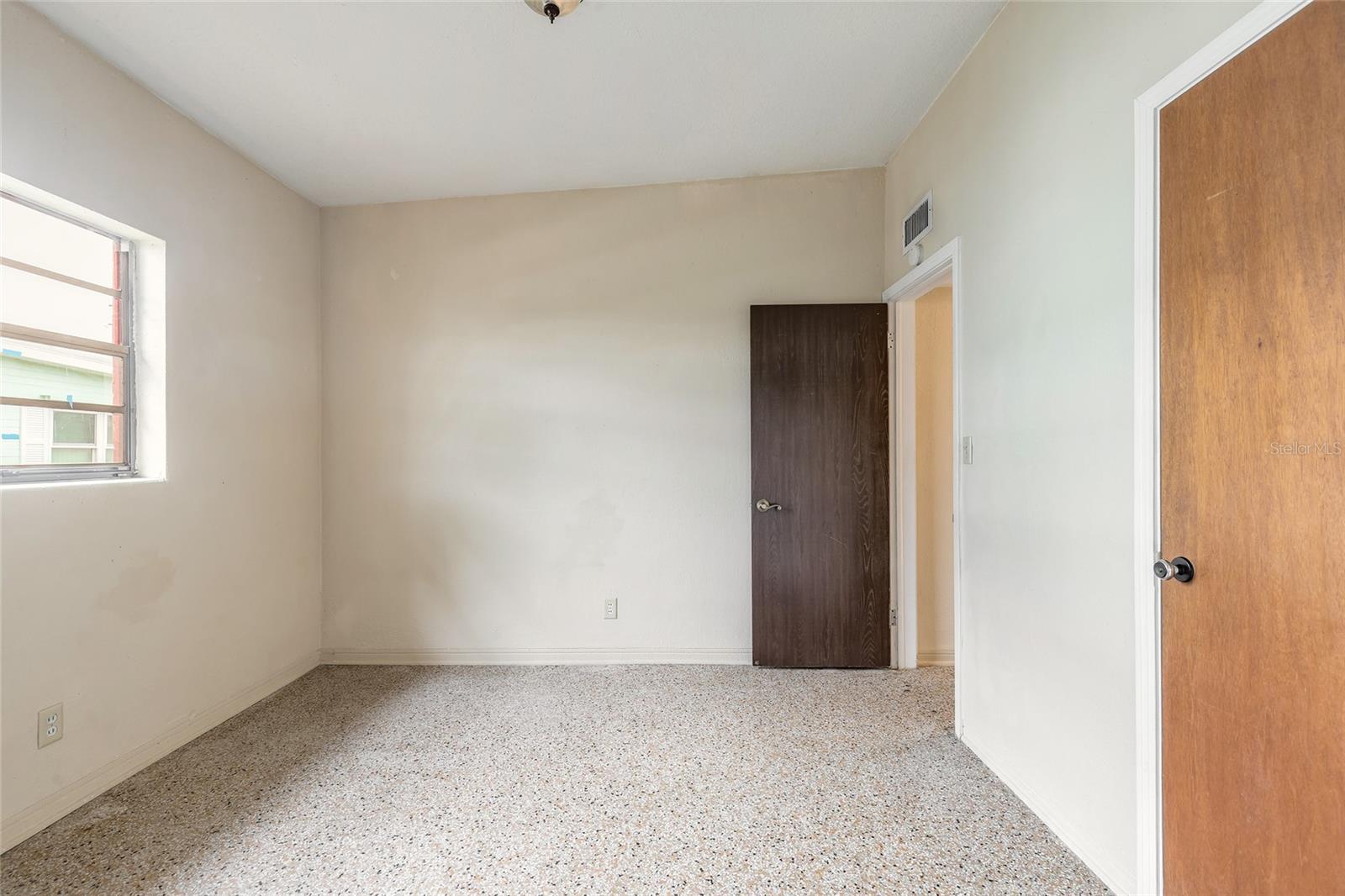 CAROLYN TERRACE - Residential