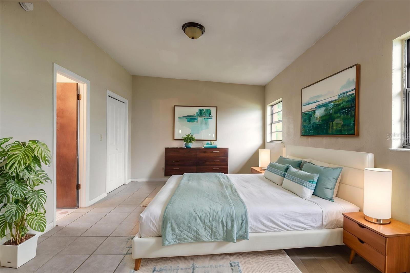 CAROLYN TERRACE - Residential