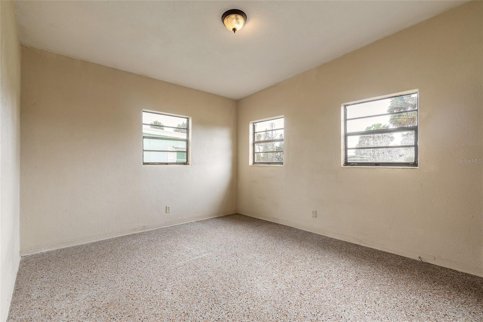 CAROLYN TERRACE - Residential