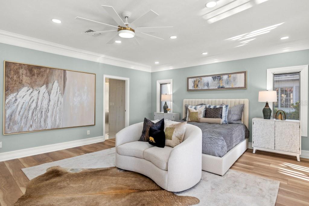 RIVER WALK - Residential