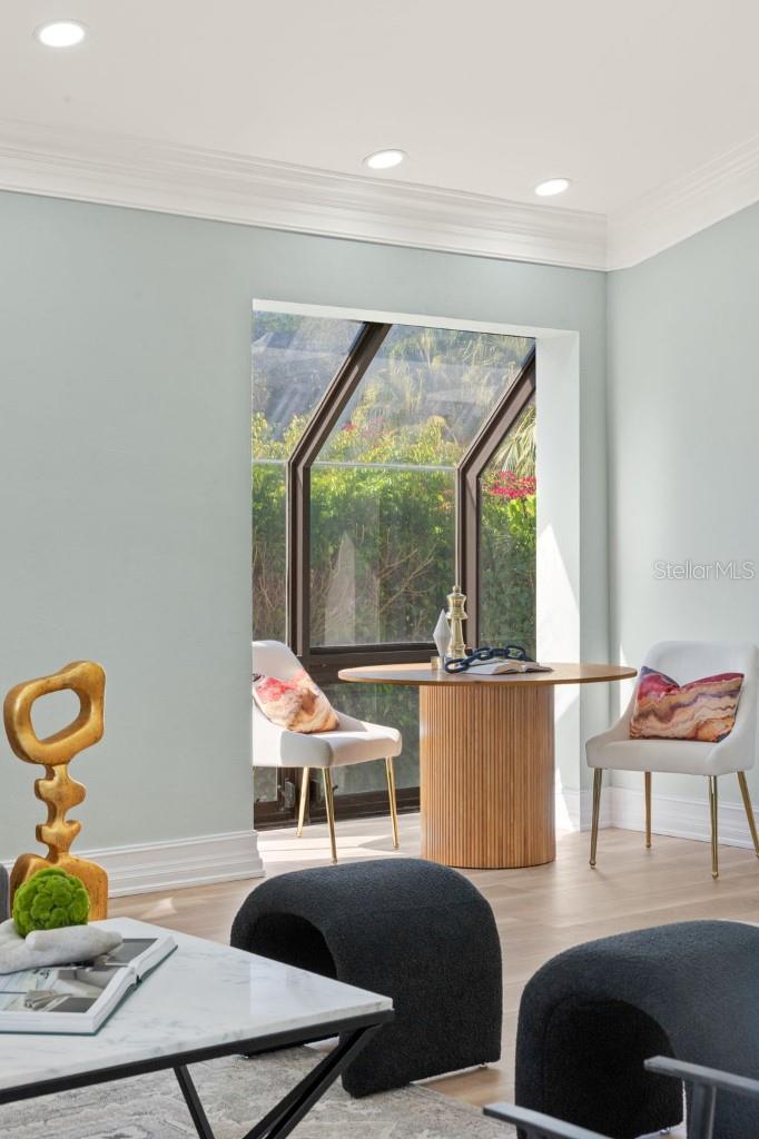 RIVER WALK - Residential