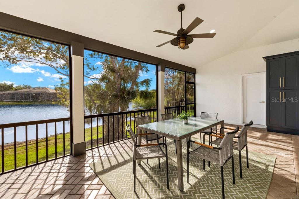 RIVER WALK - Residential