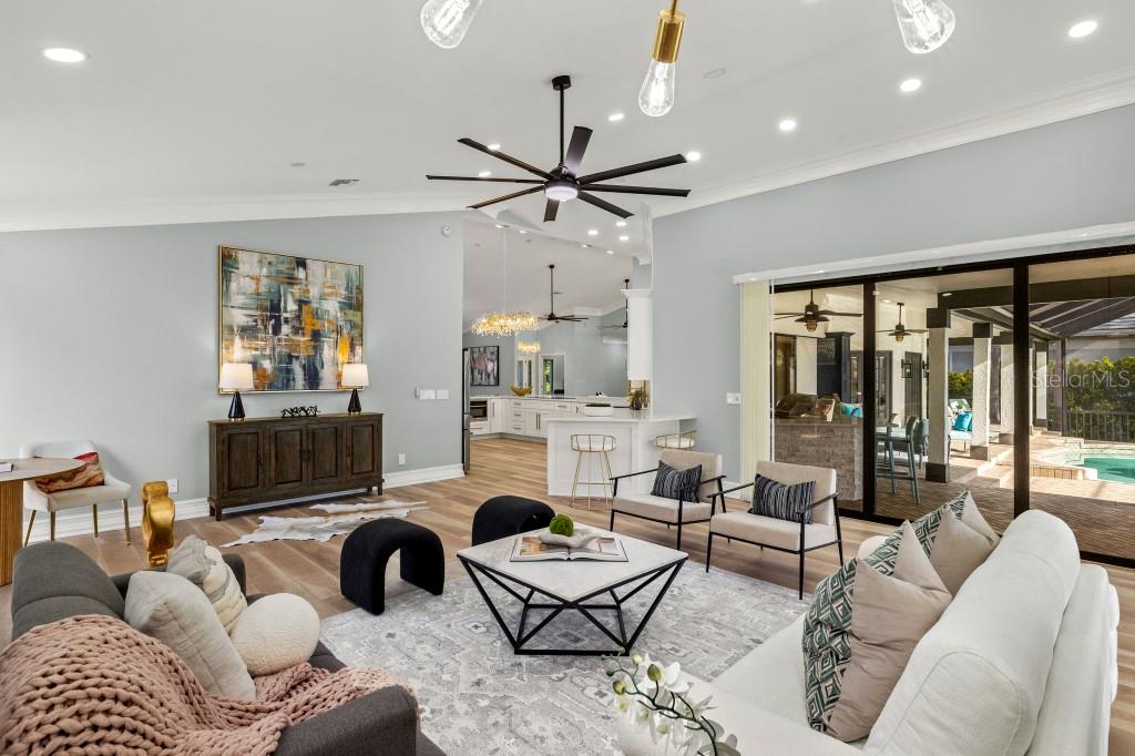 RIVER WALK - Residential