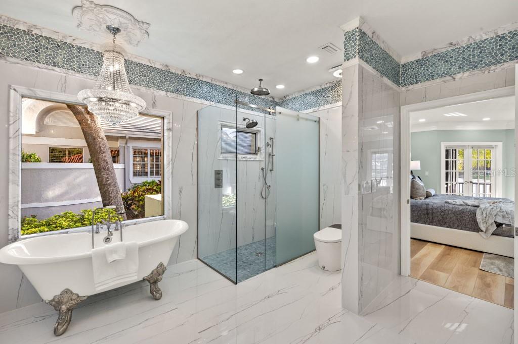 RIVER WALK - Residential