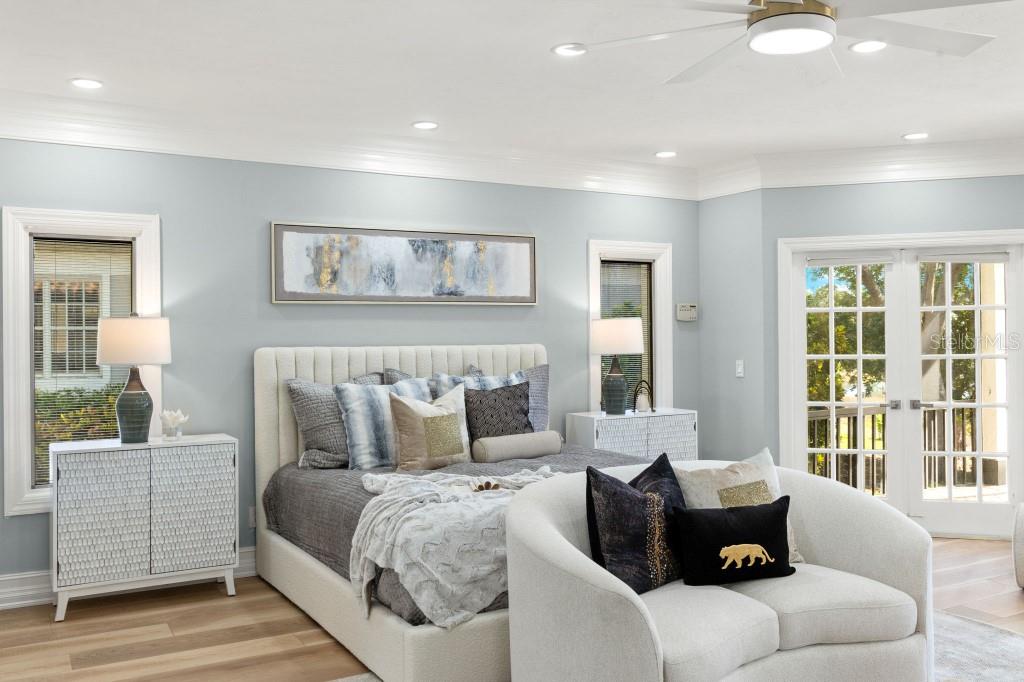 RIVER WALK - Residential