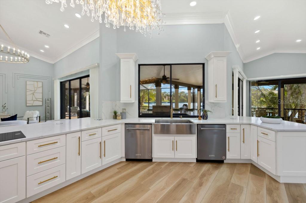 RIVER WALK - Residential