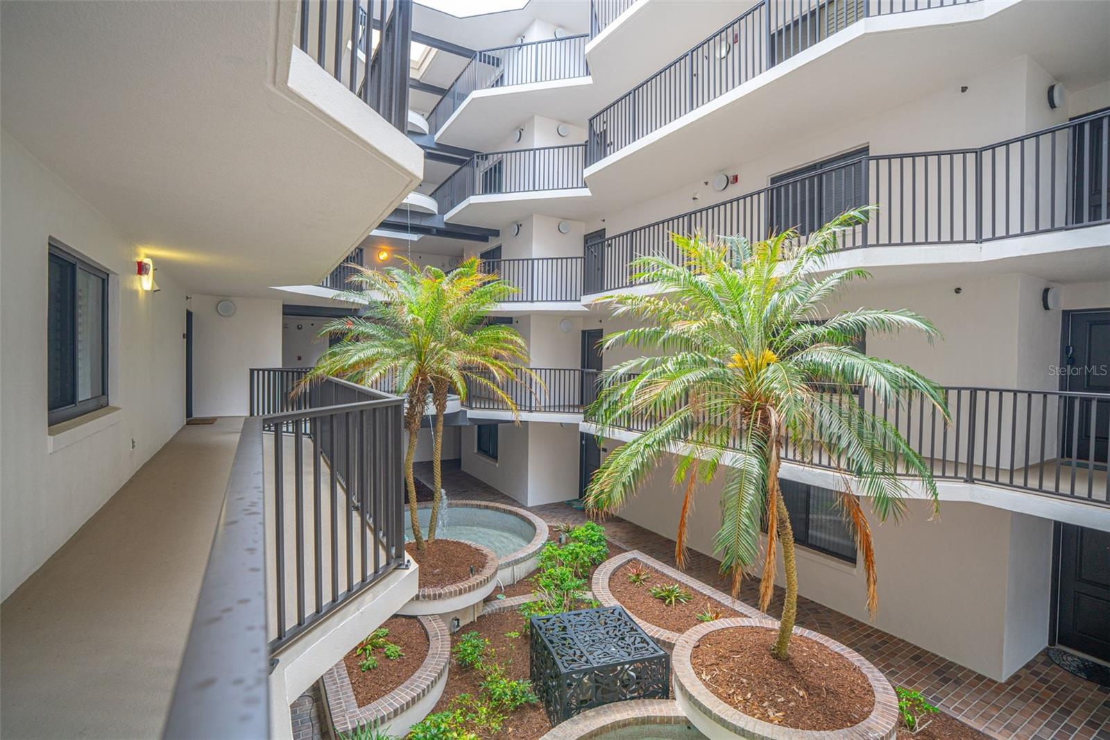 SILVER SANDS CONDOS - Residential