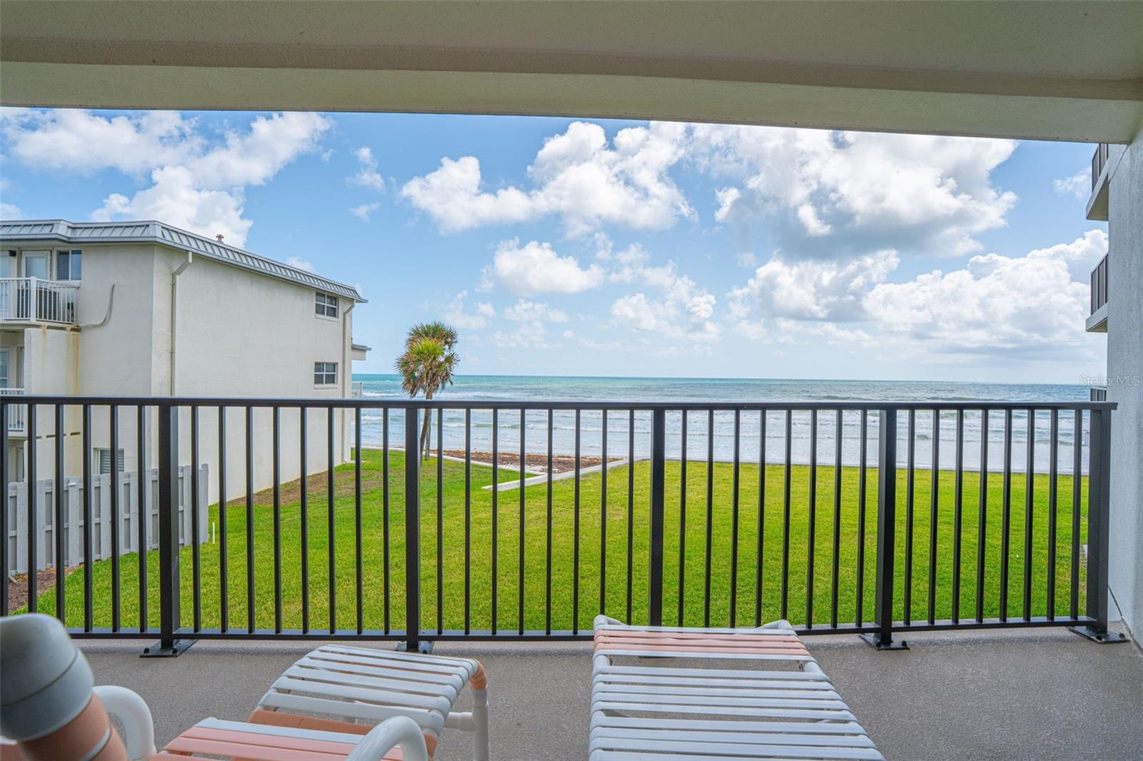SILVER SANDS CONDOS - Residential