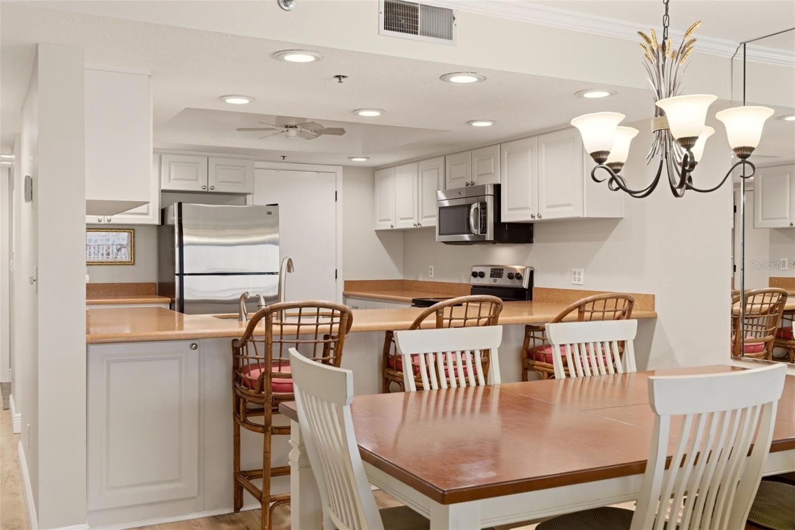 SILVER SANDS CONDOS - Residential