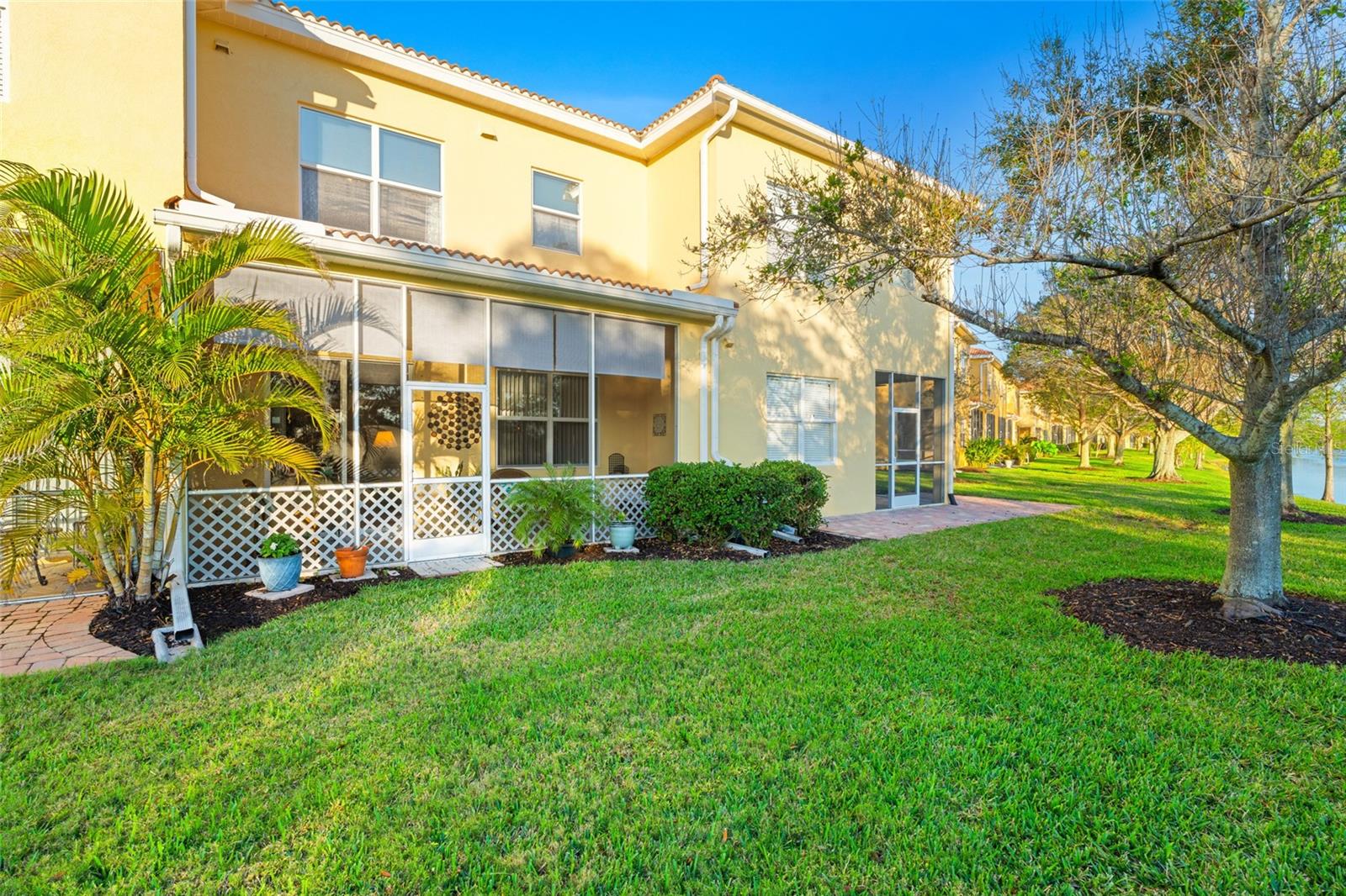 SAIL HARBOUR/HEALTHPARK - Residential