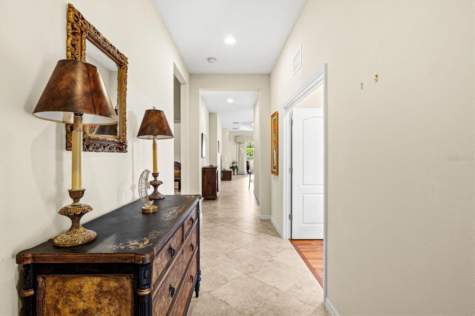 7118 WESTHILL COURT