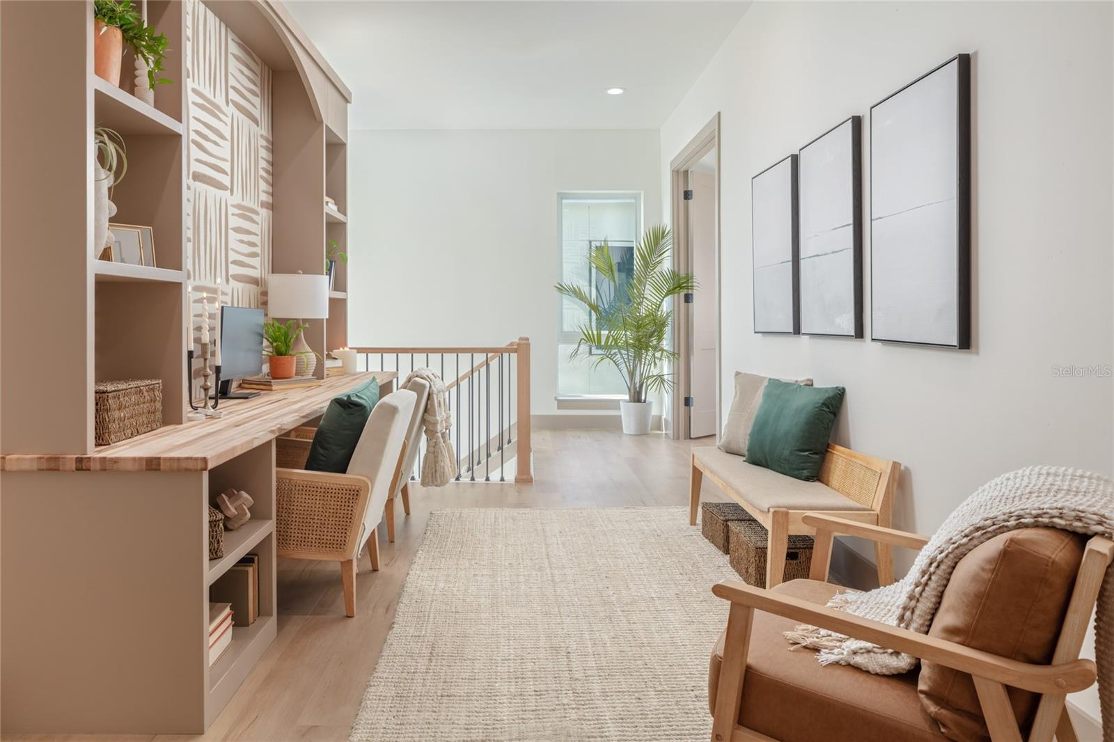 VILLA CAPRI - TI3 A CONDO - Residential