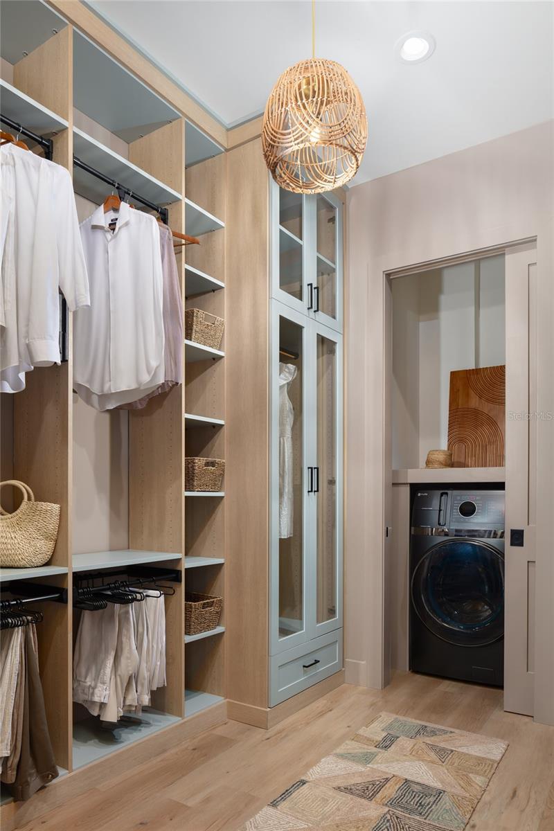 VILLA CAPRI - TI3 A CONDO - Residential