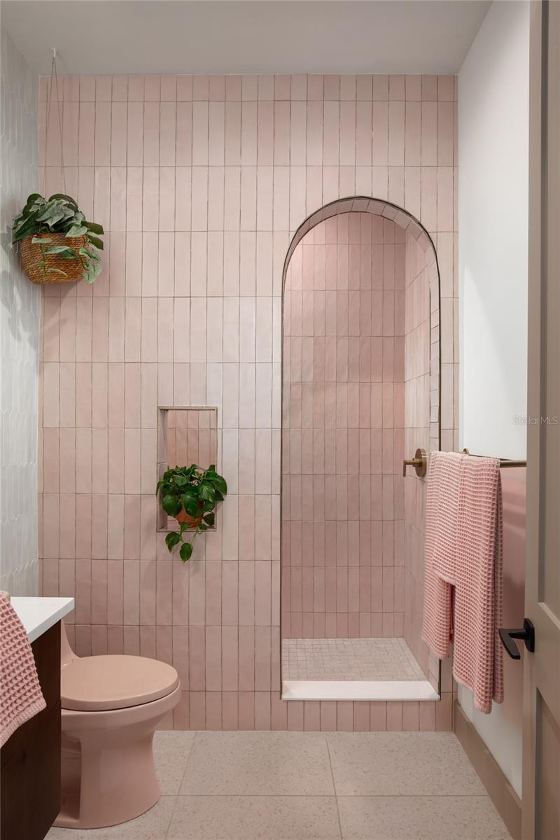 VILLA CAPRI - TI3 A CONDO - Residential