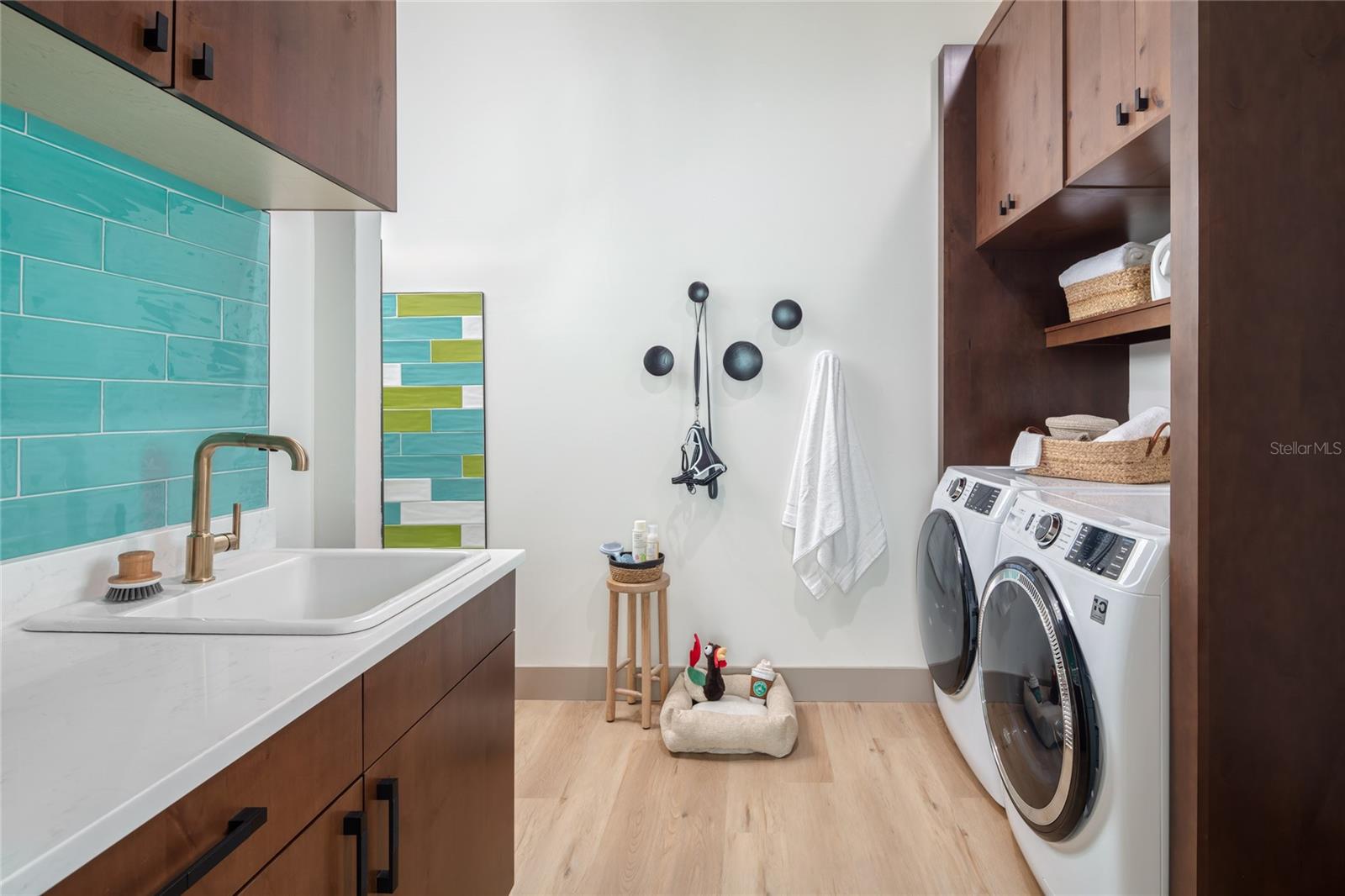 VILLA CAPRI - TI3 A CONDO - Residential