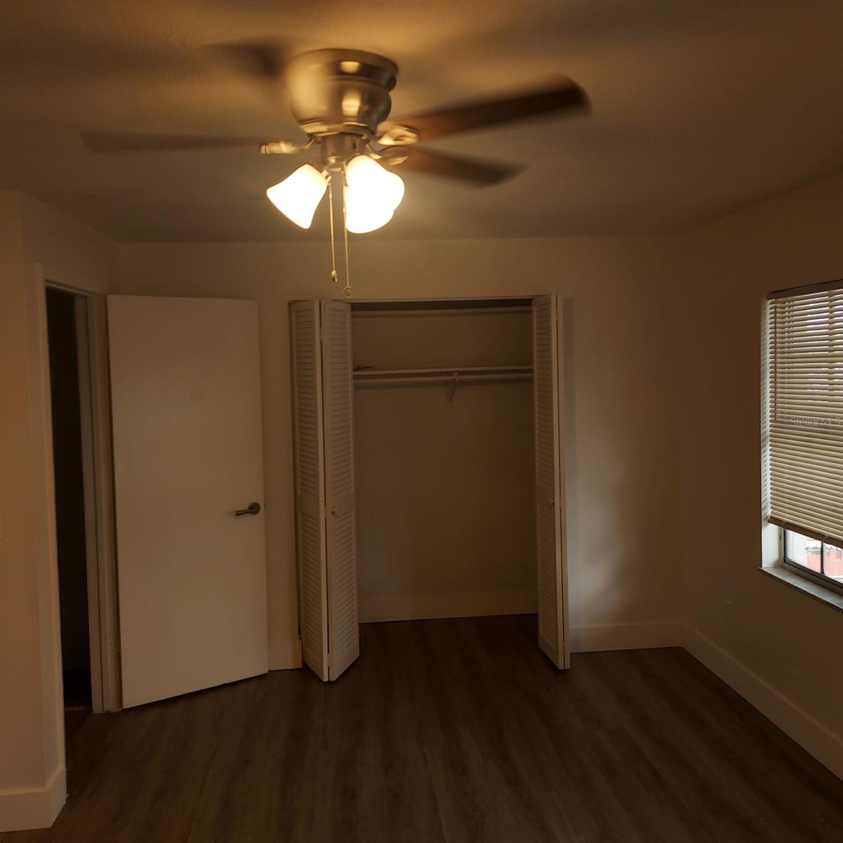 UNIVERSITY SQUARE UNIT 3 RE - Residential Lease