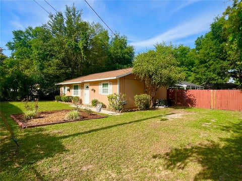 Photo of 6170 NW 57th Court, Ocala, FL 34482 (MLS # OM726567)