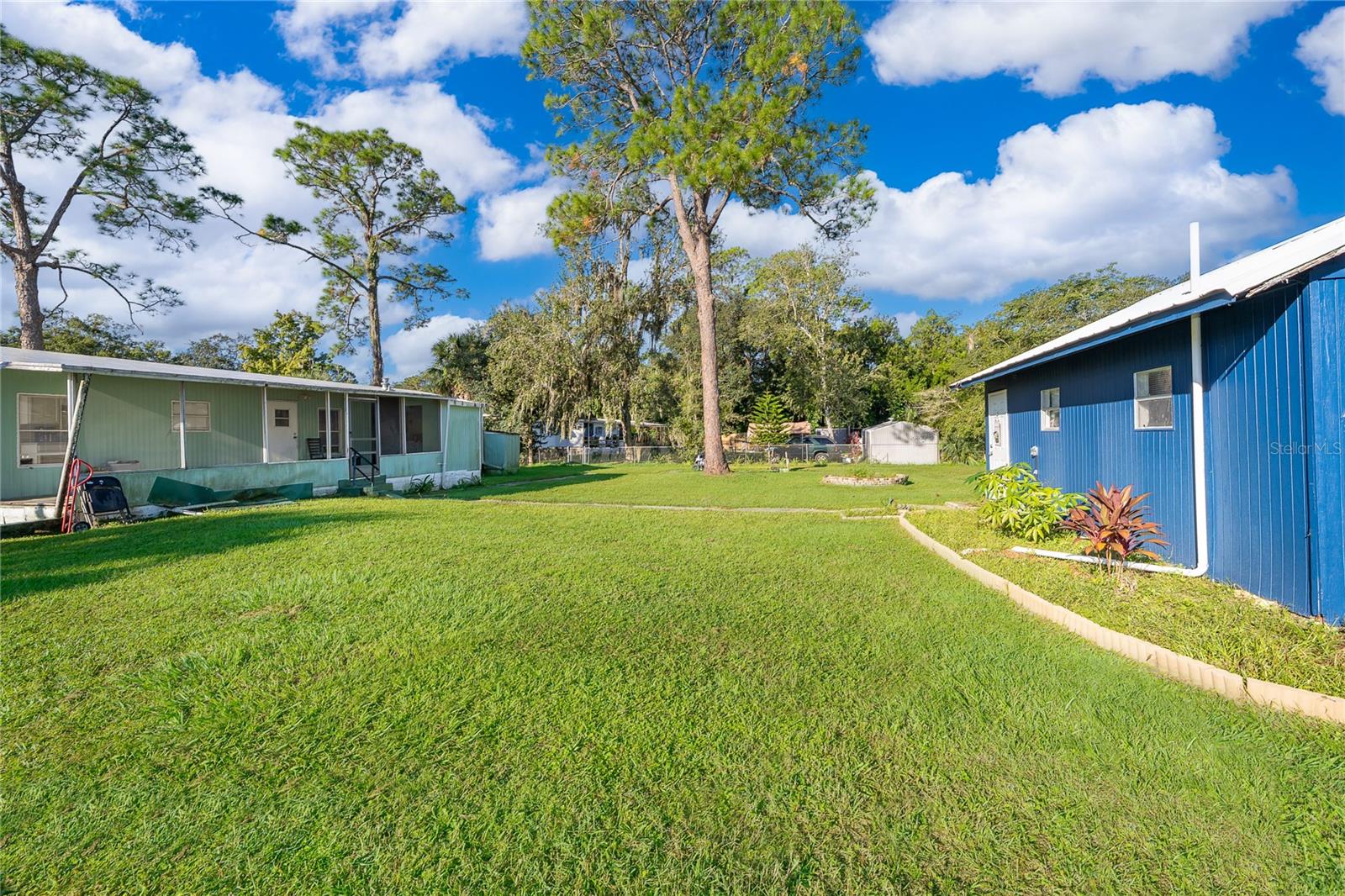 CHRISTMAS PARK FIRST ADD - Residential