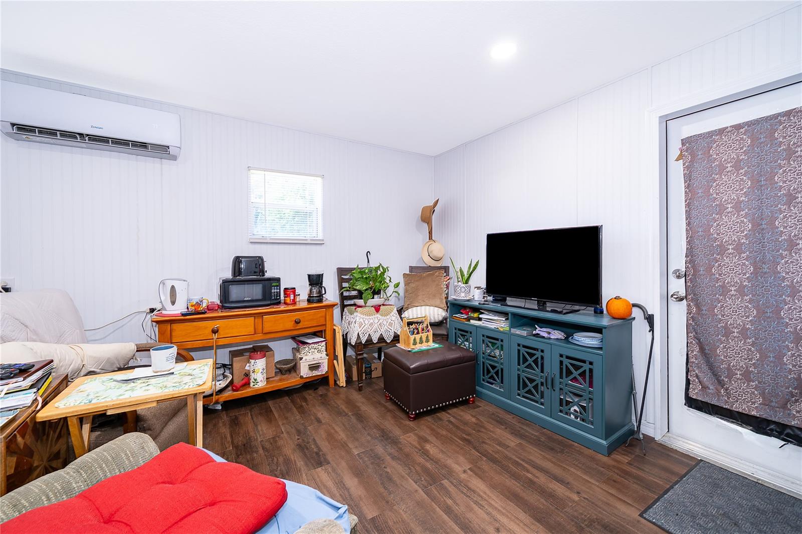 CHRISTMAS PARK FIRST ADD - Residential