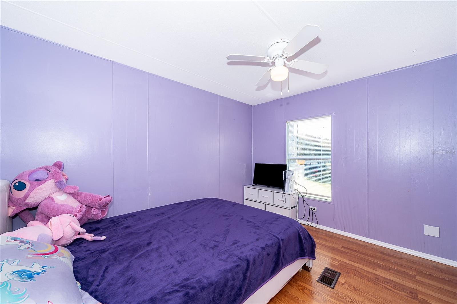 CHRISTMAS PARK FIRST ADD - Residential