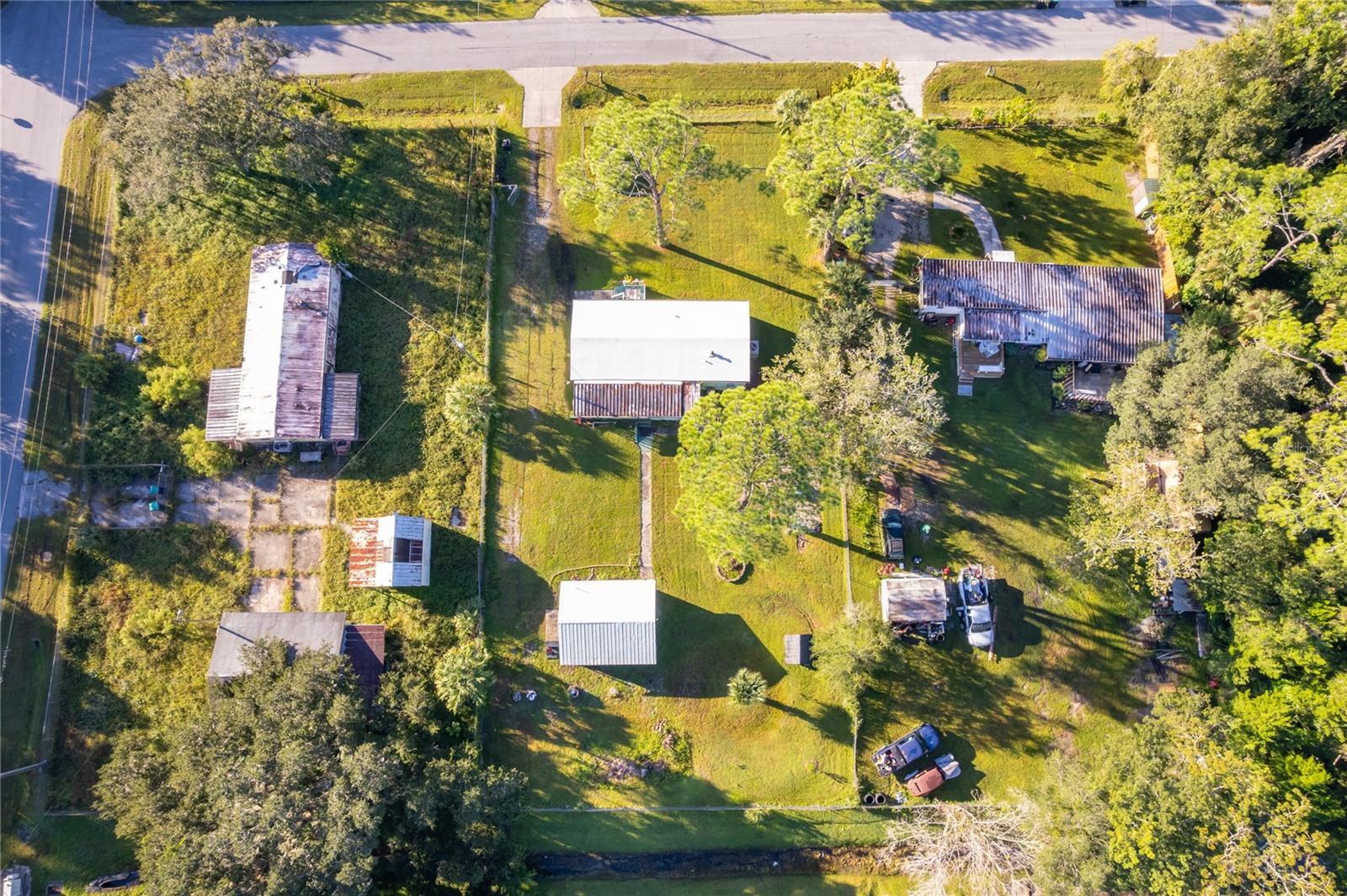 CHRISTMAS PARK FIRST ADD - Residential