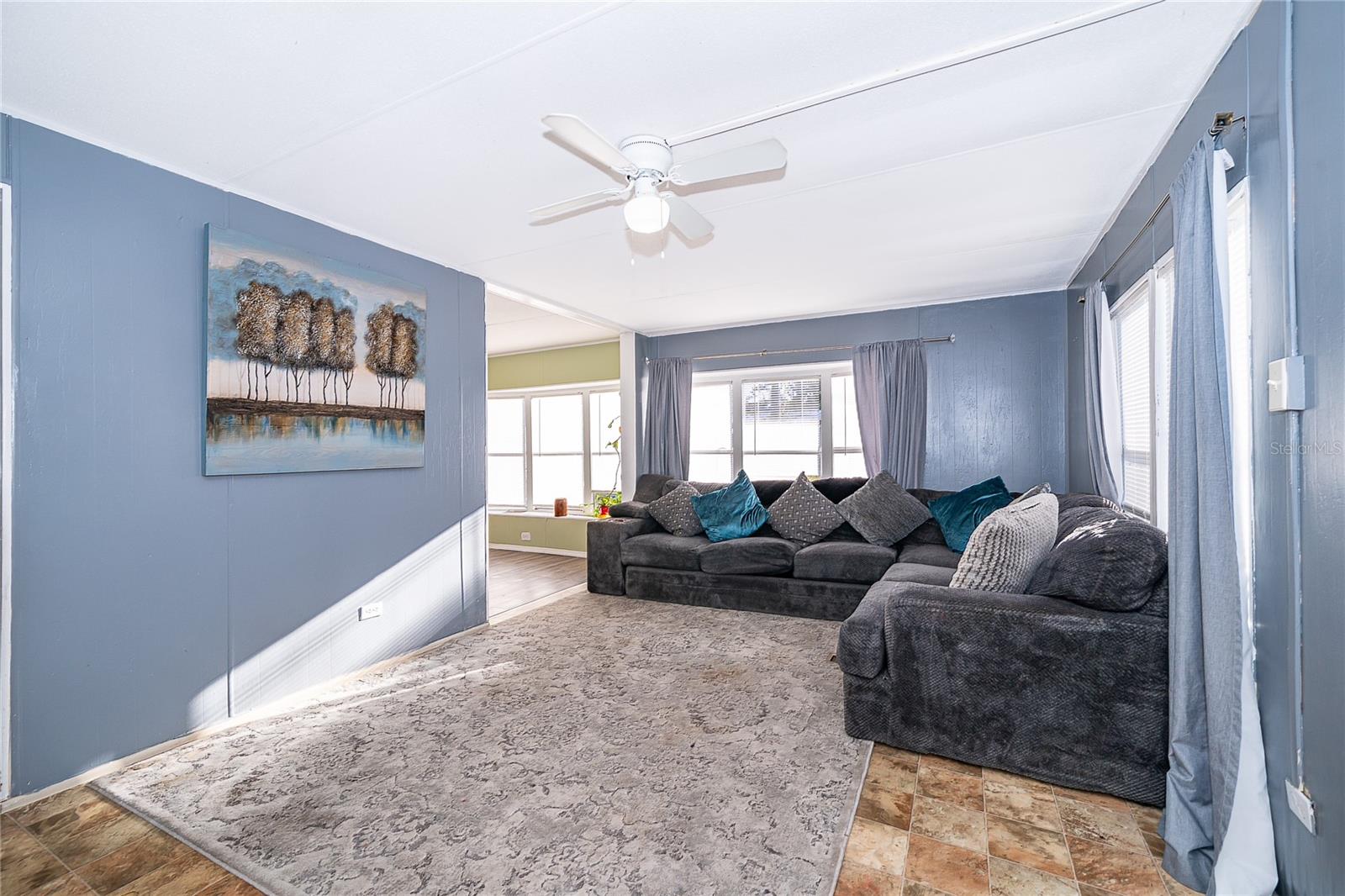 CHRISTMAS PARK FIRST ADD - Residential