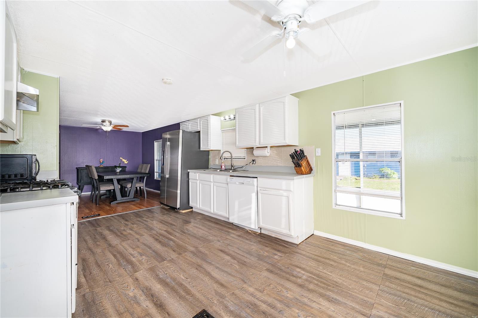 CHRISTMAS PARK FIRST ADD - Residential