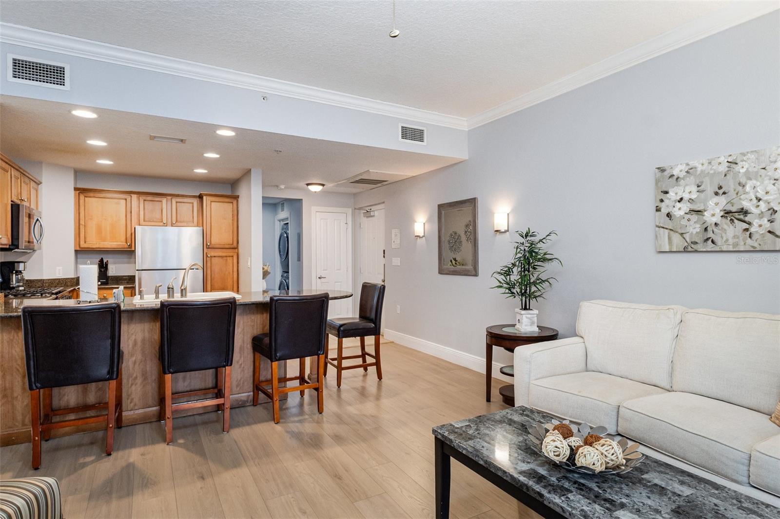 HERITAGE CROSSING - Residential
