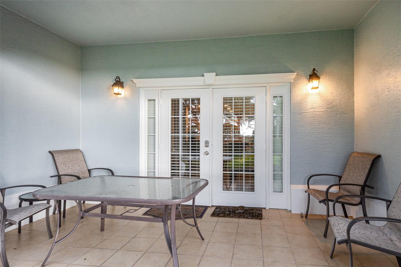 HERITAGE CROSSING - Residential