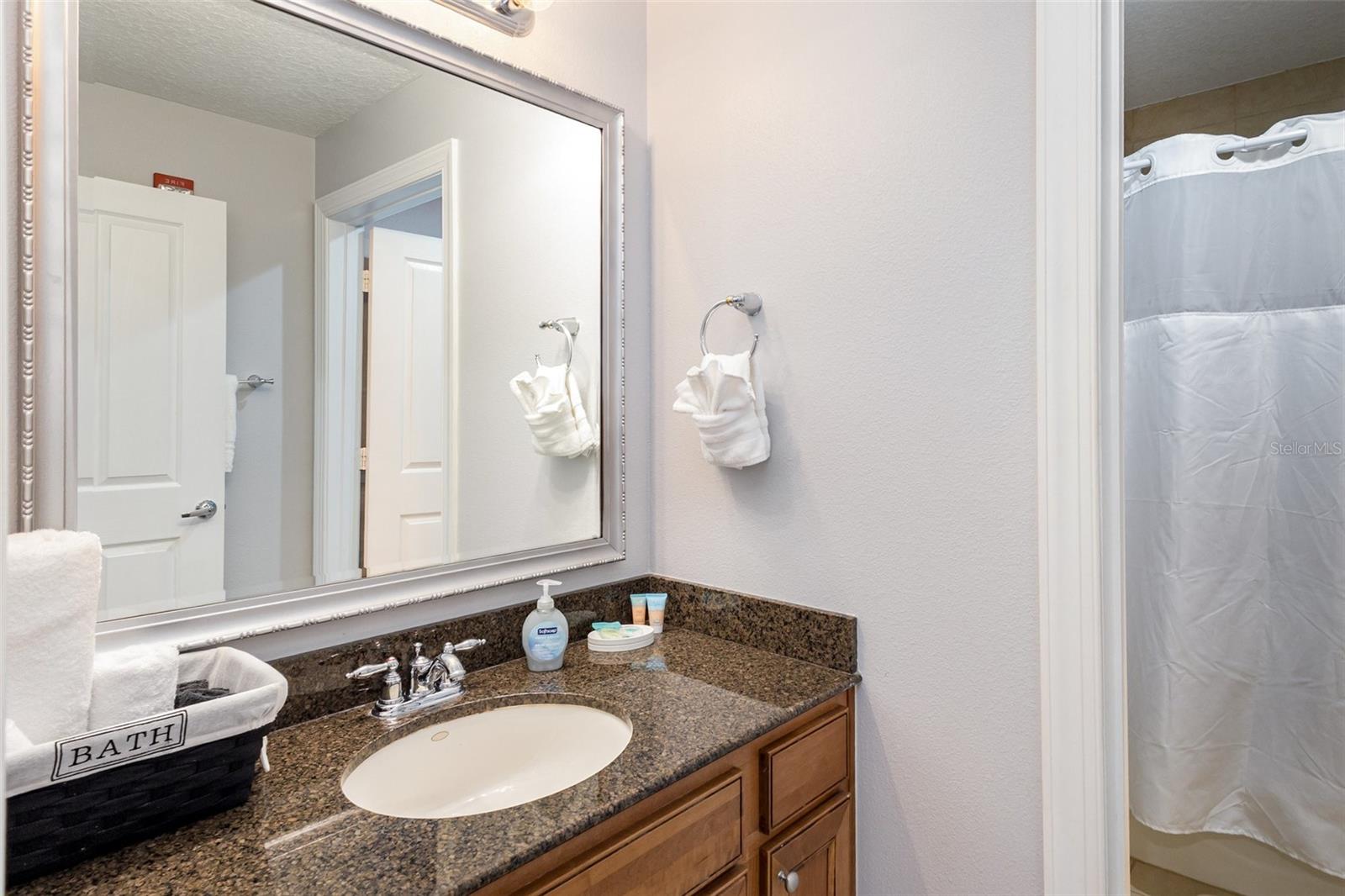 HERITAGE CROSSING - Residential