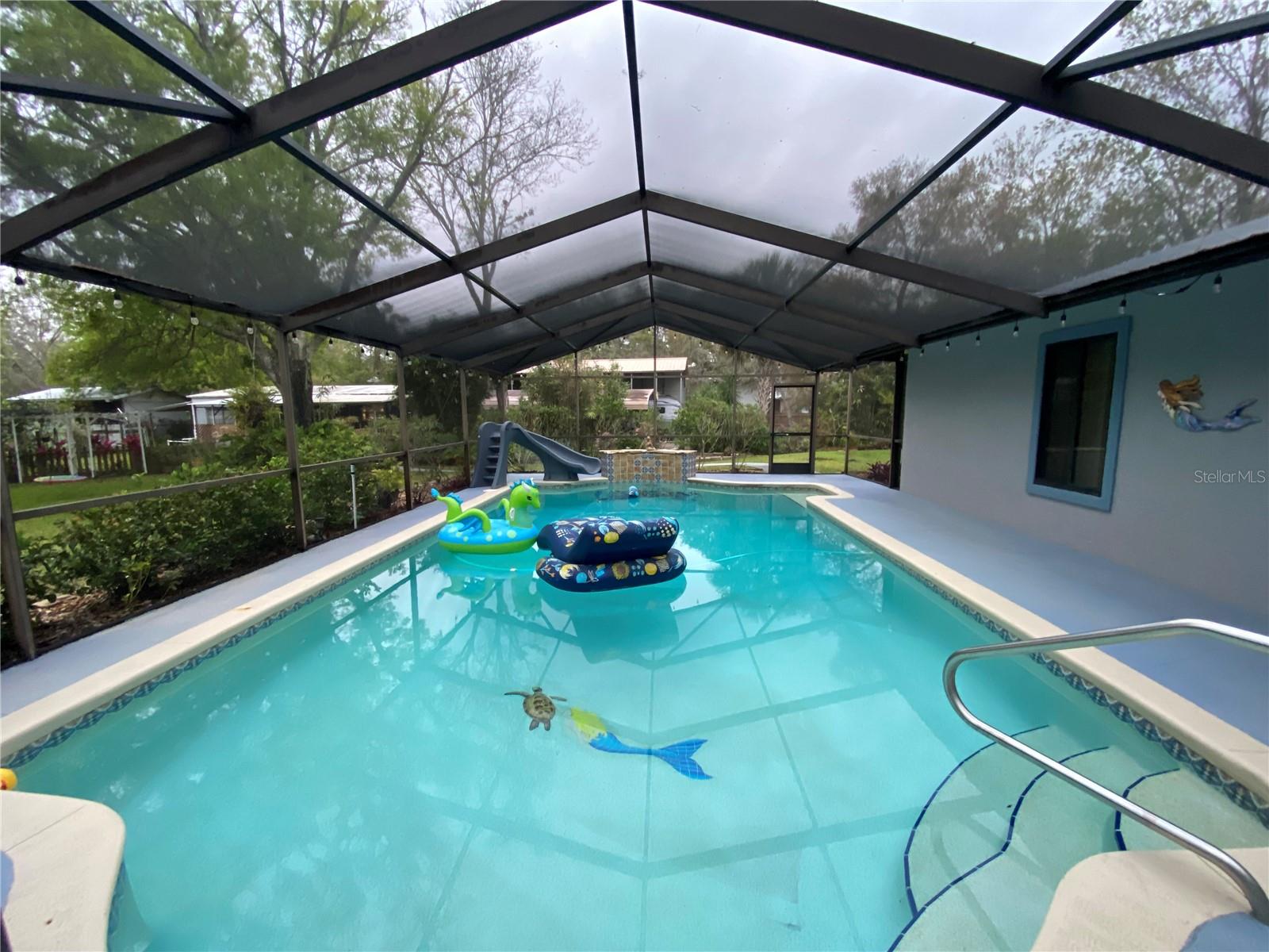 1370 JANE LACEY LANE
