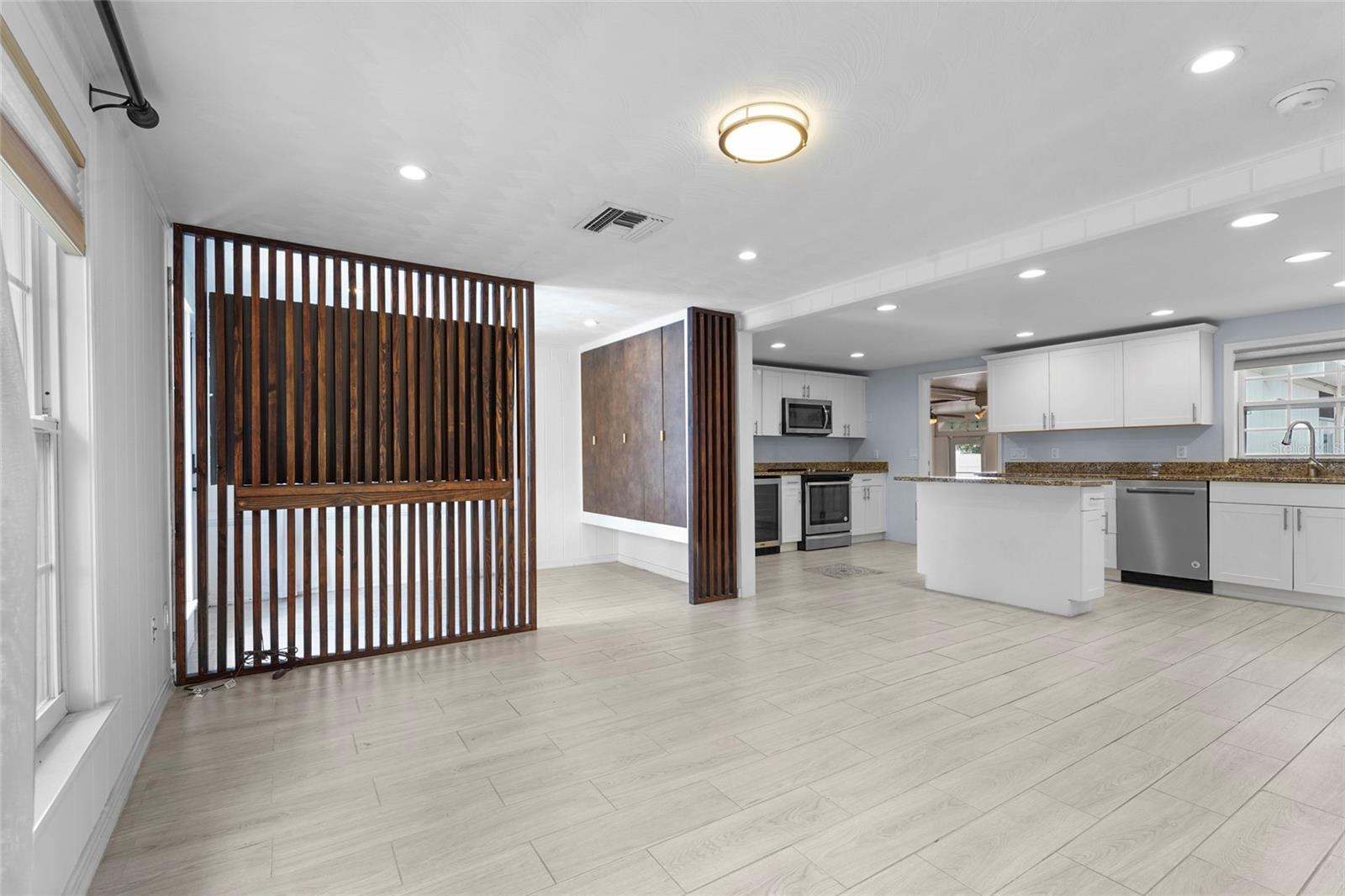 PINE VIEW TERRACE - Residential