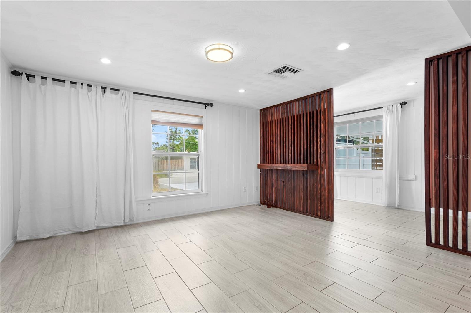 PINE VIEW TERRACE - Residential