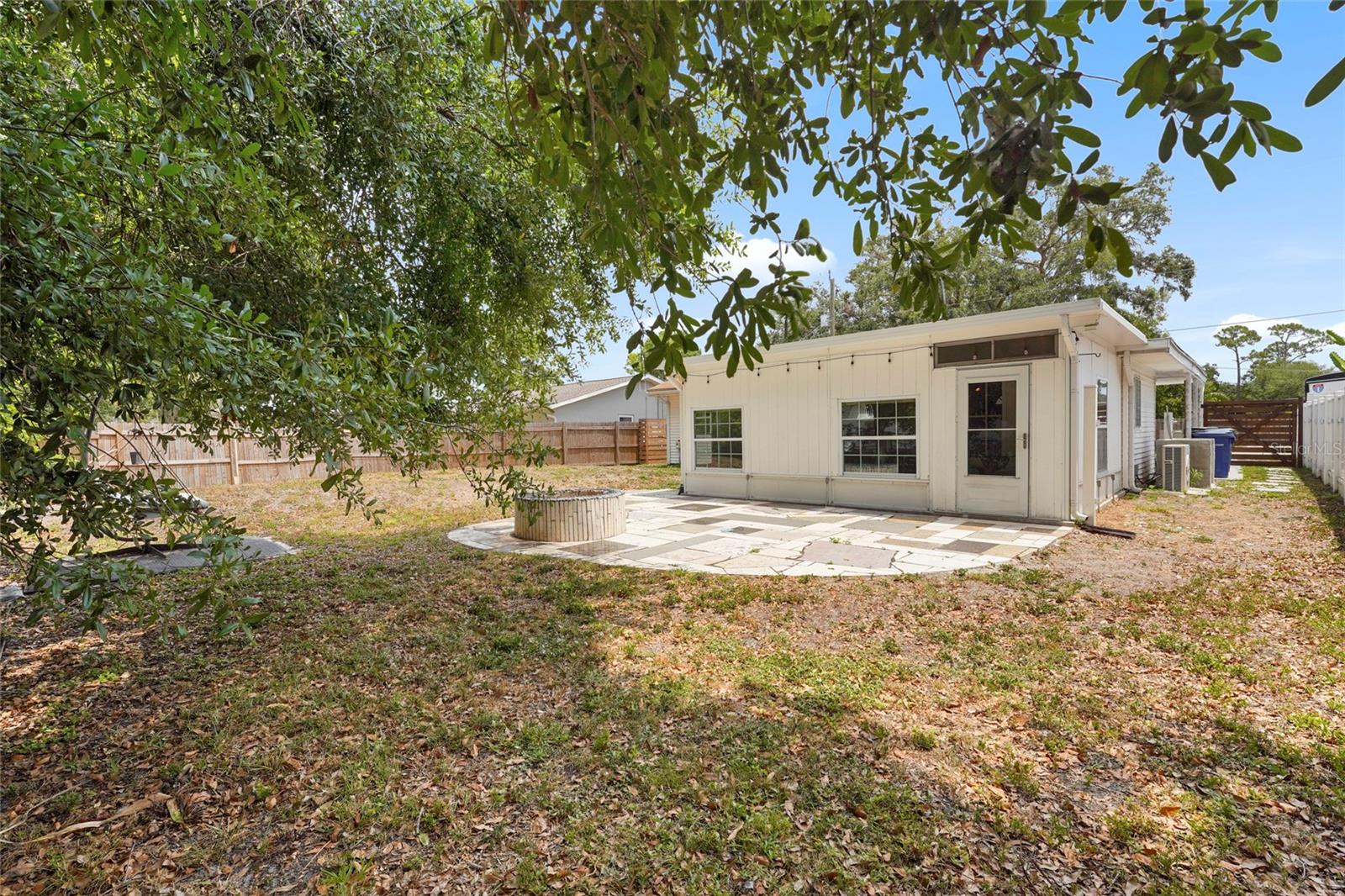 PINE VIEW TERRACE - Residential