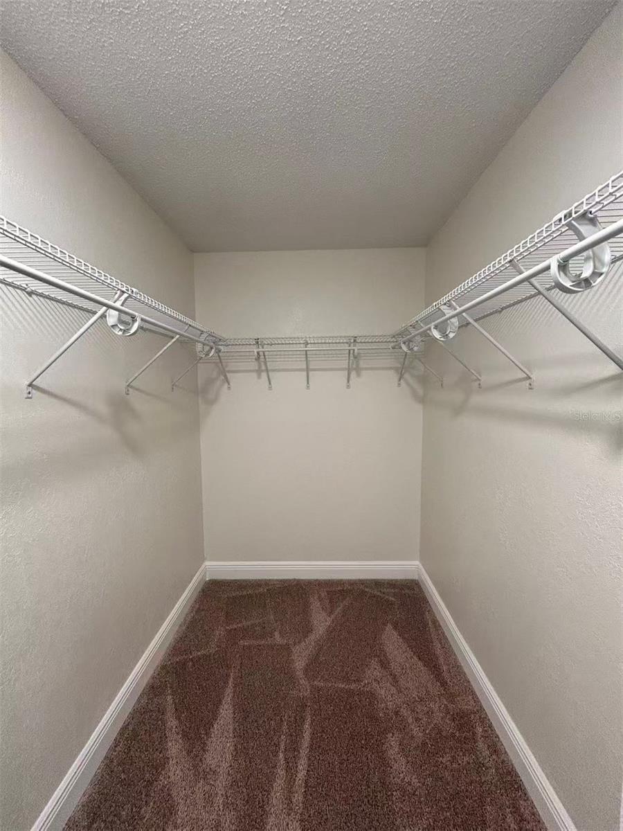 ALAFAYA WOODS PH 14 - Residential Lease