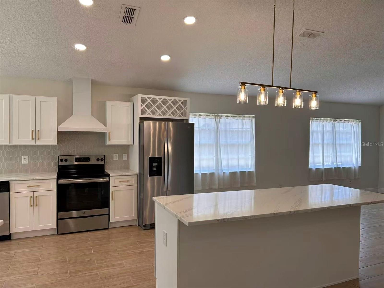 ALAFAYA WOODS PH 14 - Residential Lease