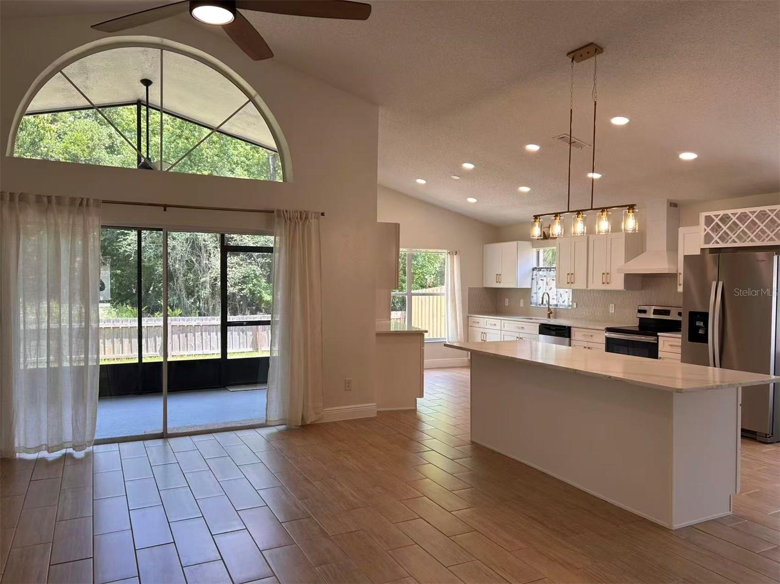 ALAFAYA WOODS PH 14 - Residential Lease