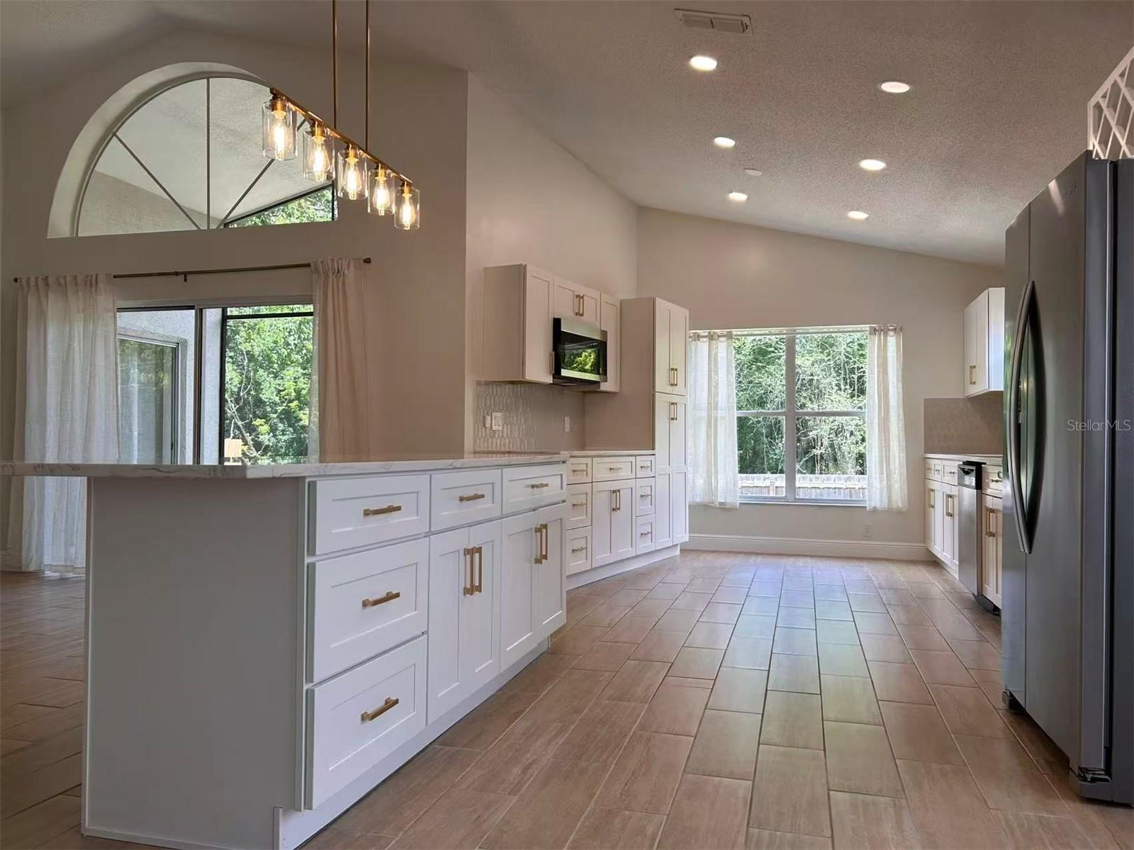 ALAFAYA WOODS PH 14 - Residential Lease